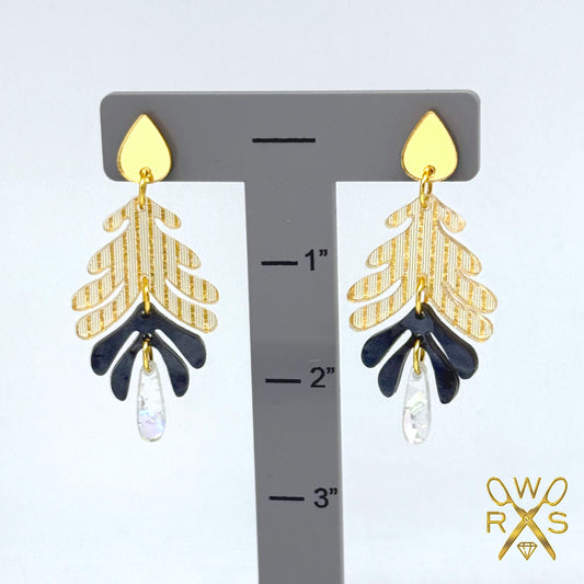 Aspen Dangles in Golden Noir