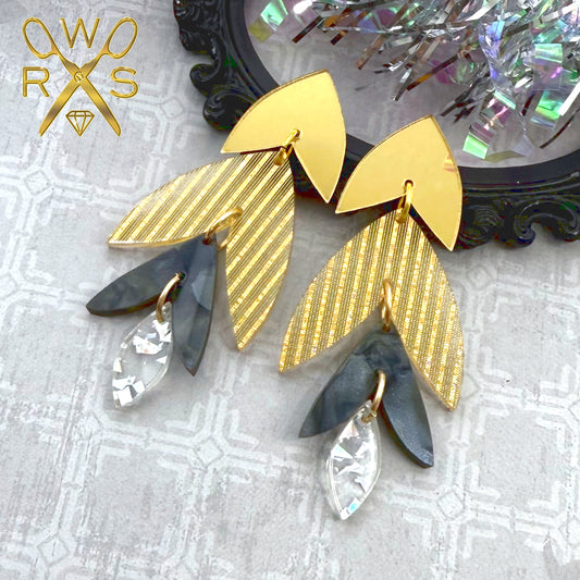 Rio Dangles in Golden Noir