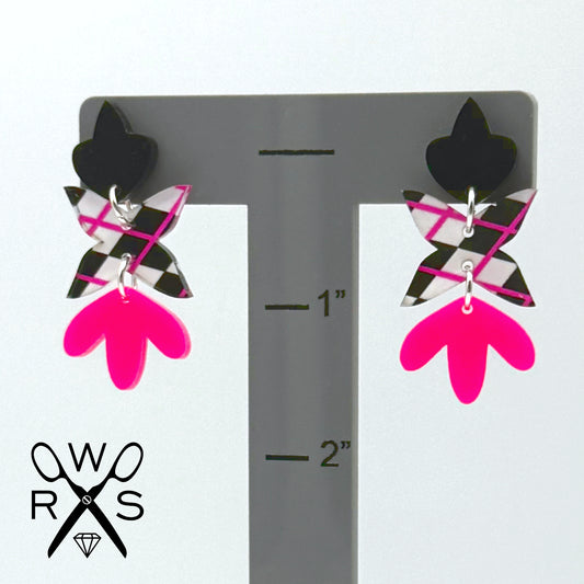 Charlotte Dangles in Pink Argyle