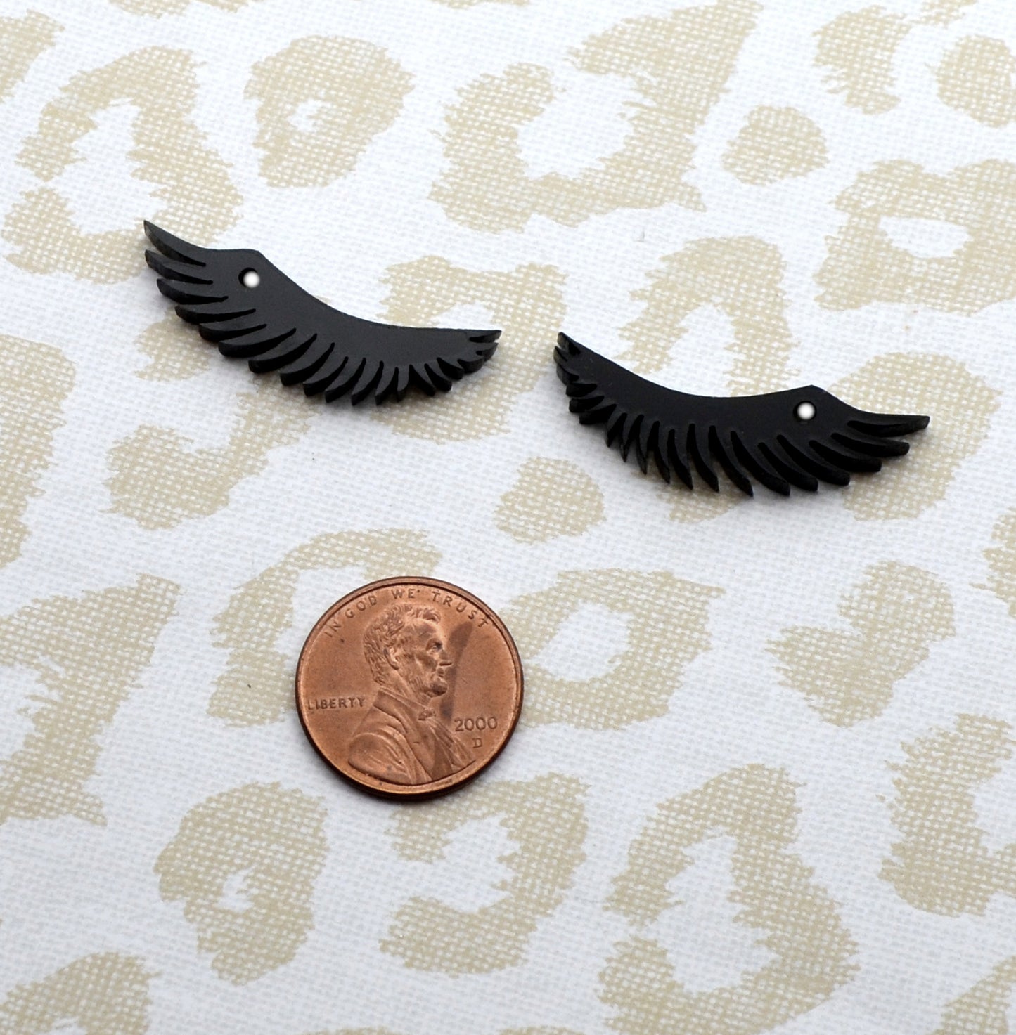 EYELASH CHARMS 2 Pieces in Laser Cut Acrylic Lash Lashes