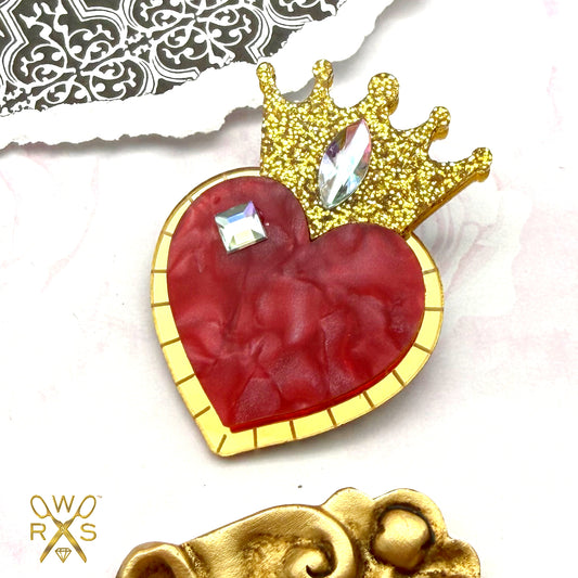 Queen of Hearts Pin in Red and Gold