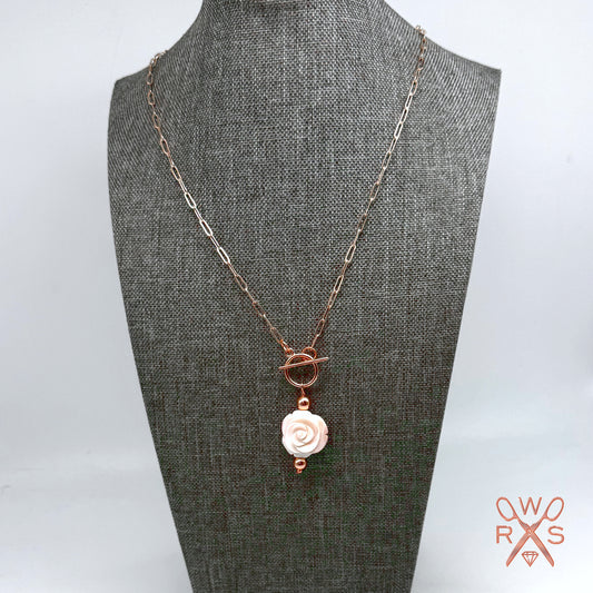 Rose Conch Bloom Necklace