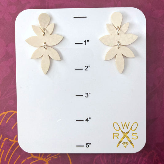 Splendor Dangles in Ivory