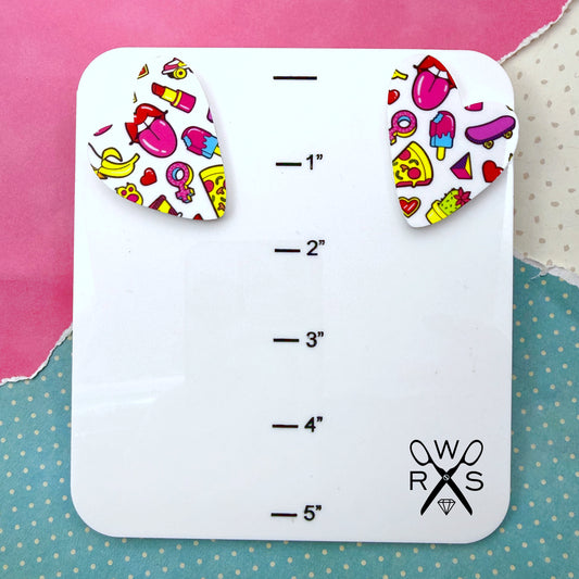Heart Statement Studs in 90s Pattern
