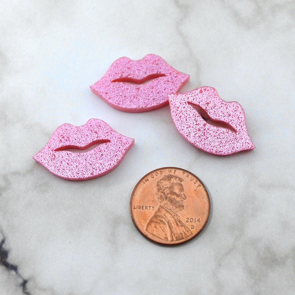 PINK GLITTER LIPS 3 Pieces In Laser Cut Acrylic