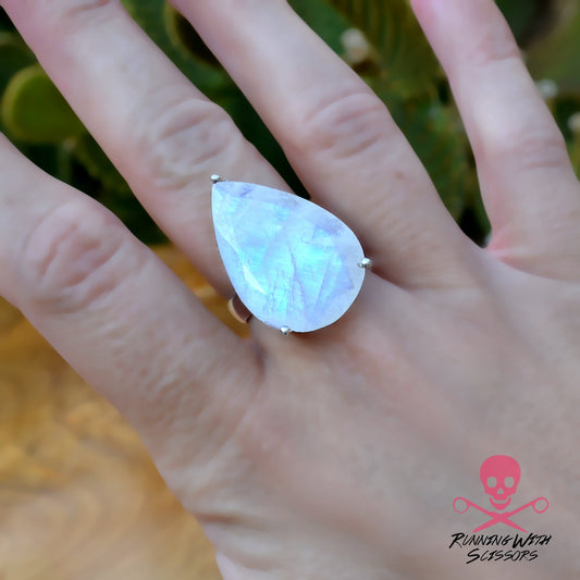 Heavenly Moonstone Sterling Silver Ring, Size 7, 925, USA Seller, Genuine Stone, Teardrop Shape, Handmade Gemstone Ring