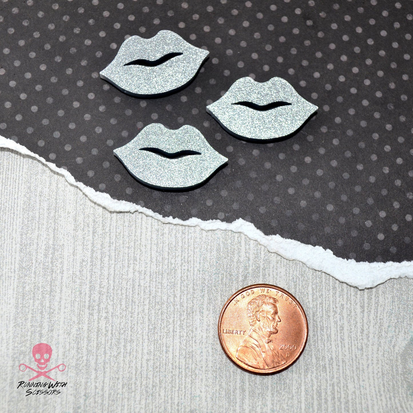 SILVER GLITTER LIPS 3 Flat Back Pieces in Laser Cut Acrylic