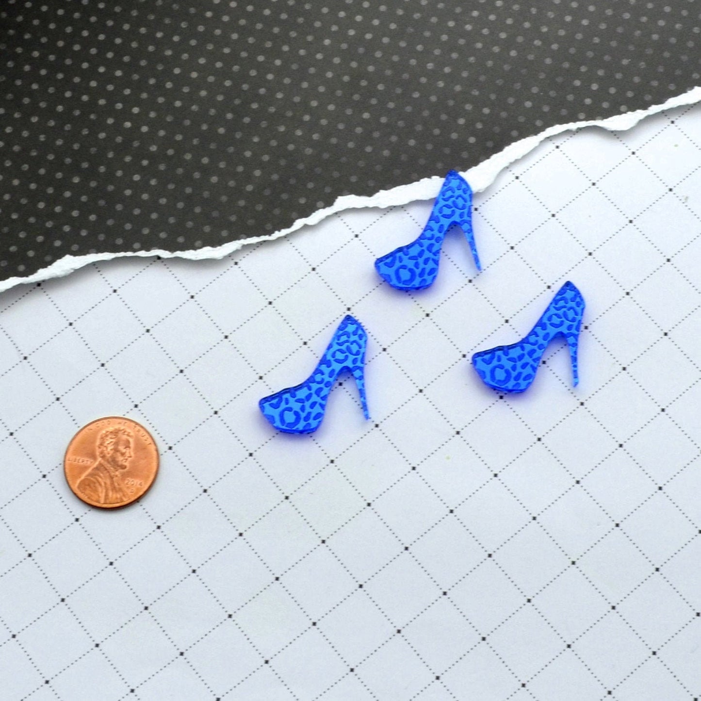 Blue Mirror Mini Leopard Print Heel Cabochons 3 Pieces Laser Cut Acrylic
