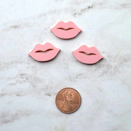 PALE PINK LIPS - 3 Pieces - In Laser Cut Acrylic