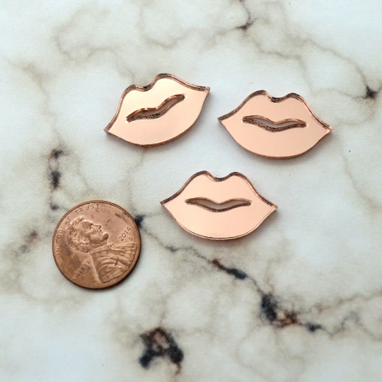 ROSE GOLD MIRROR LIPS 3 Pieces In Laser Cut Acrylic