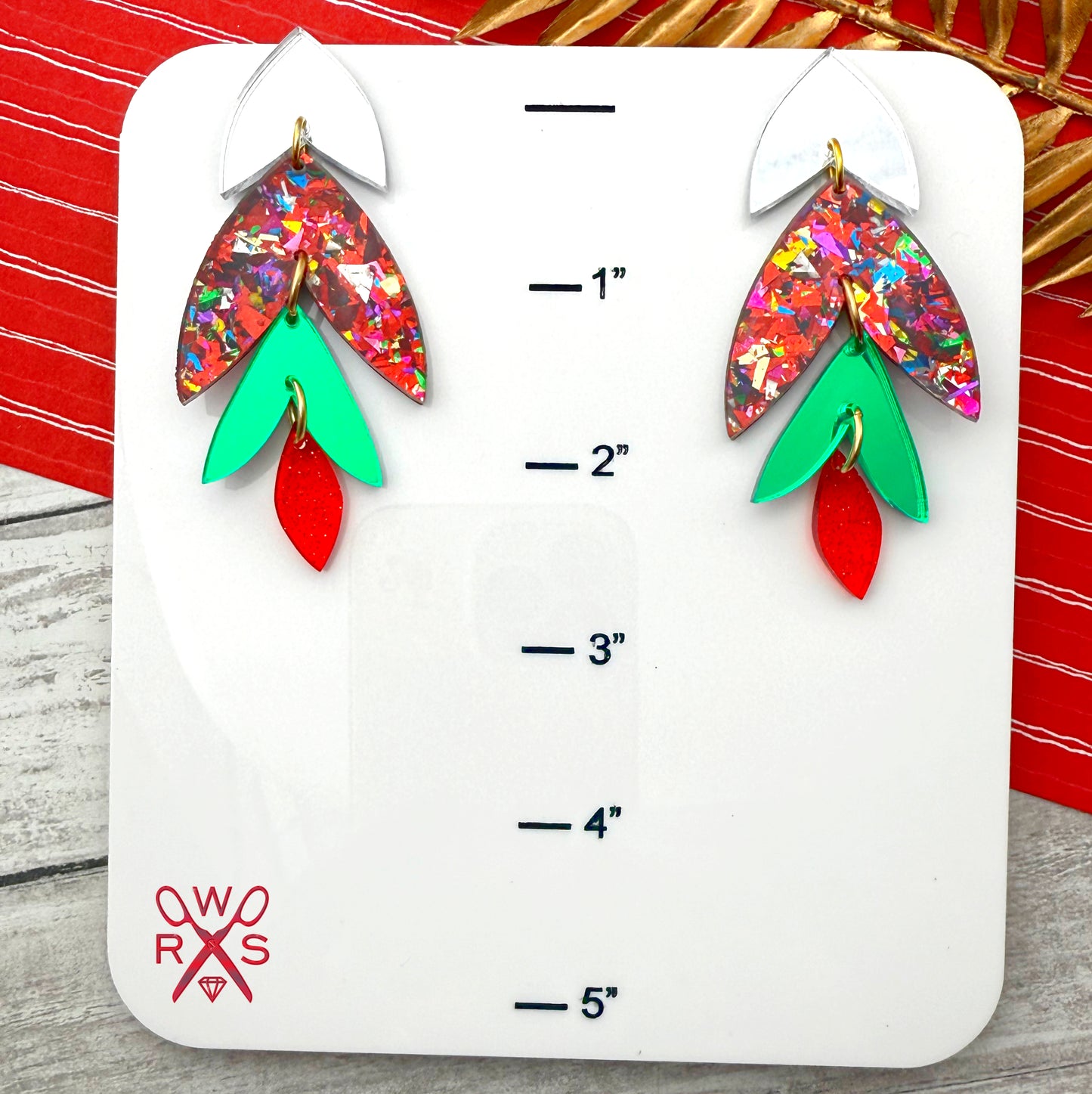 Rio Dangles in Christmas Glitz