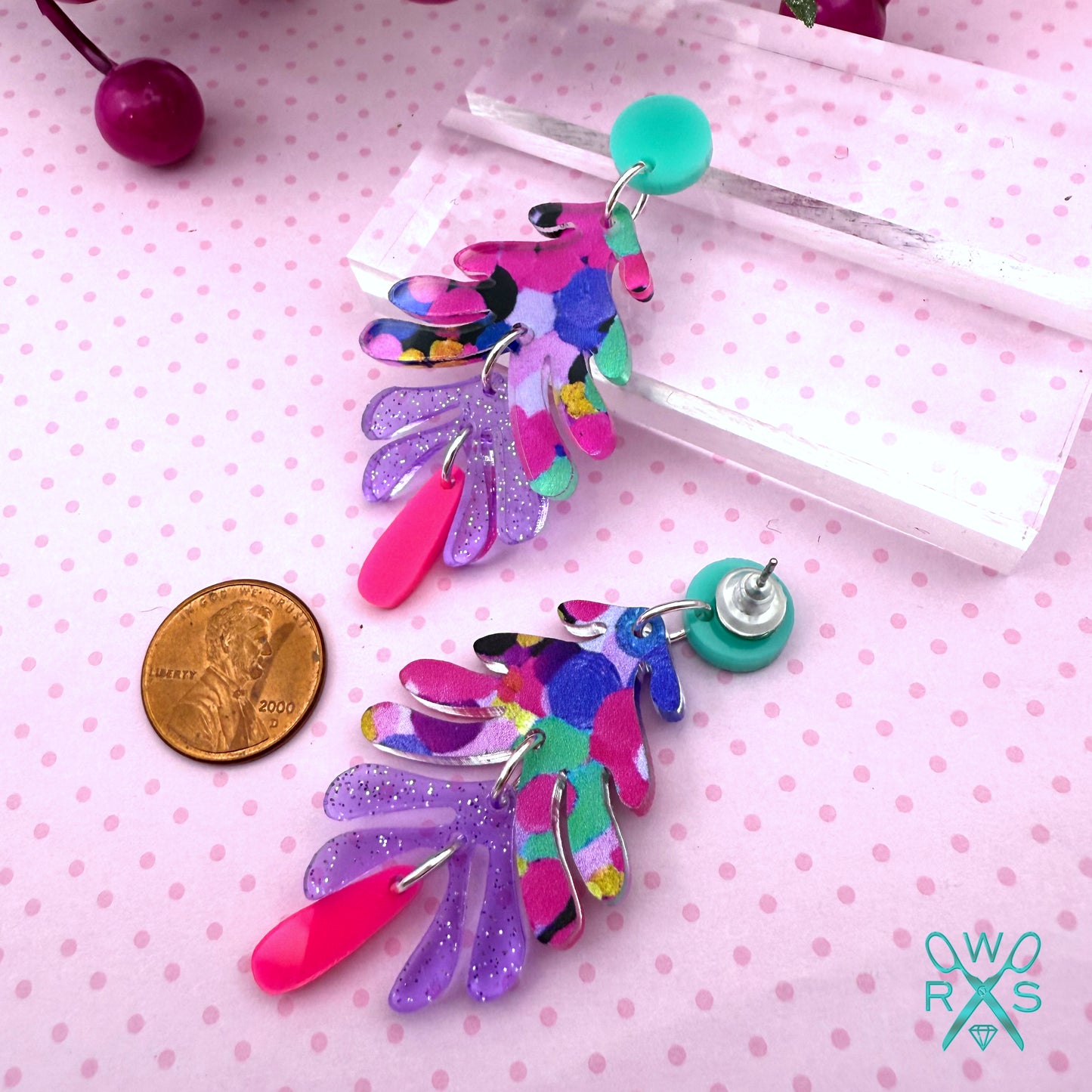 Aspen Dangles in Electric Oasis