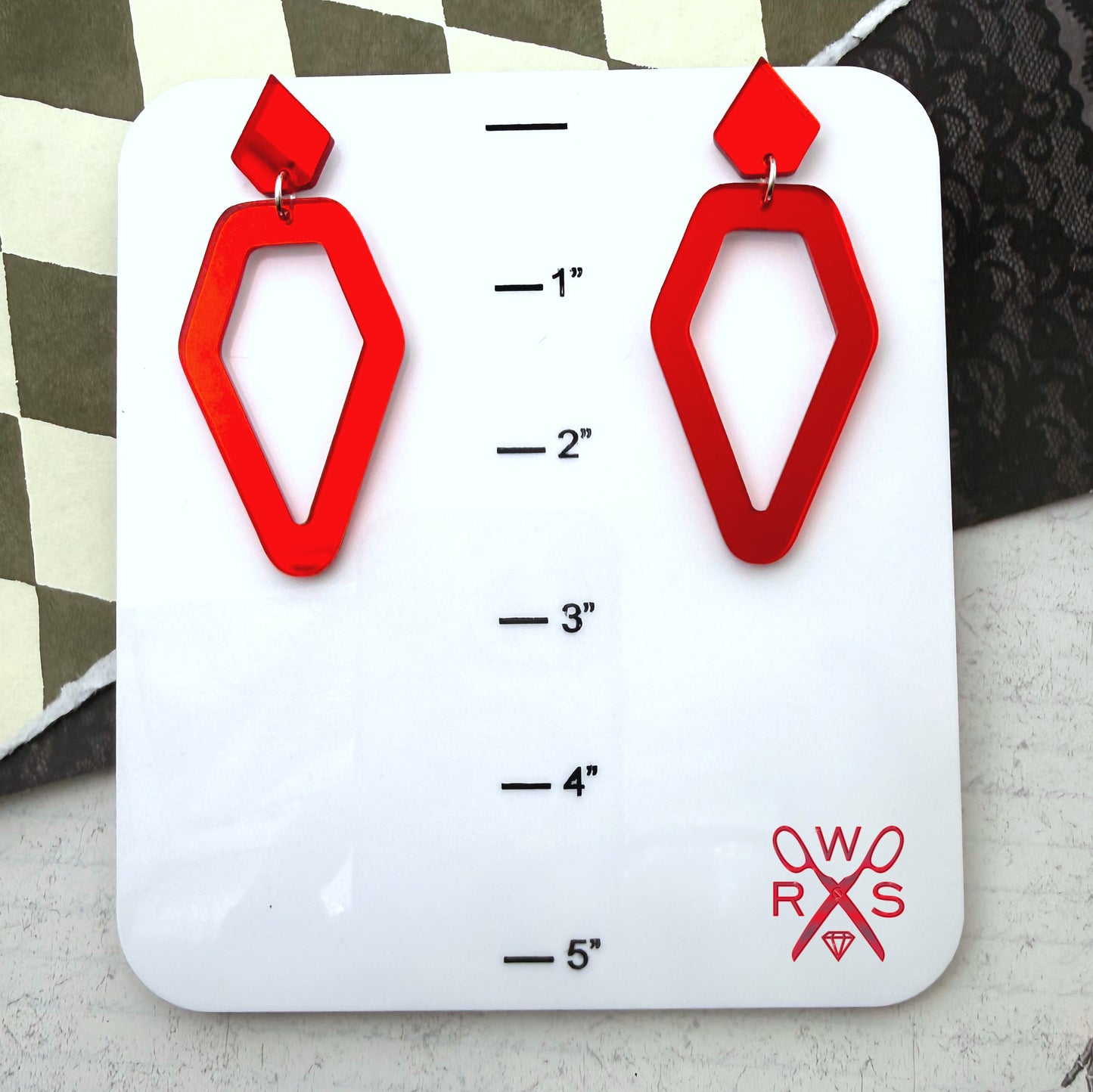 Deadly Dangles in Red Mirror