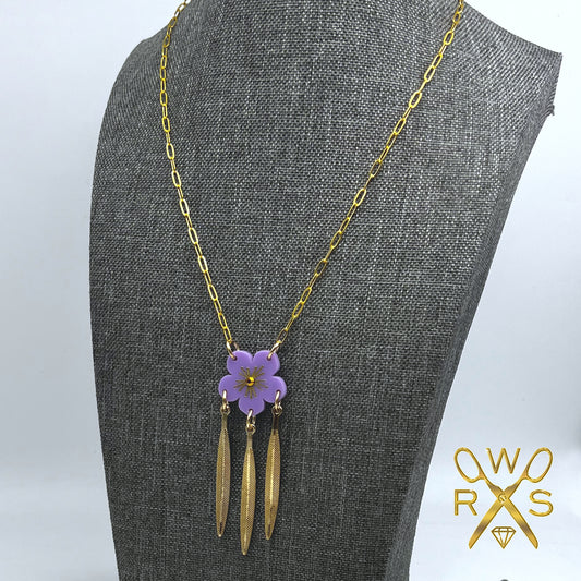 Gilded Leaf Necklace in Lavender