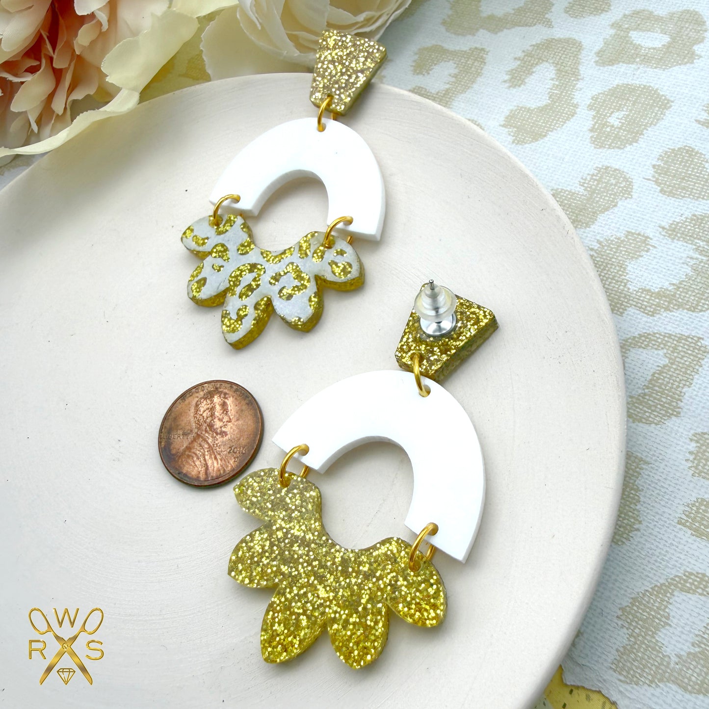 Happy Bloom Dangles in White and Gold Leopard