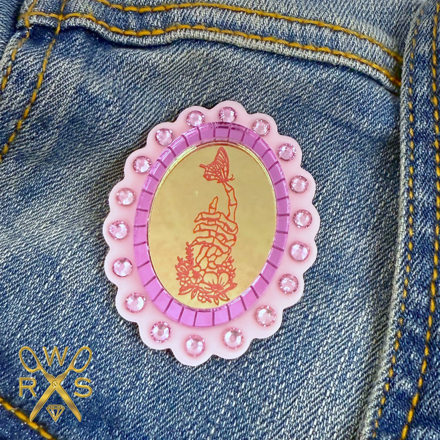 Life After Death Cameo Pin in Pink
