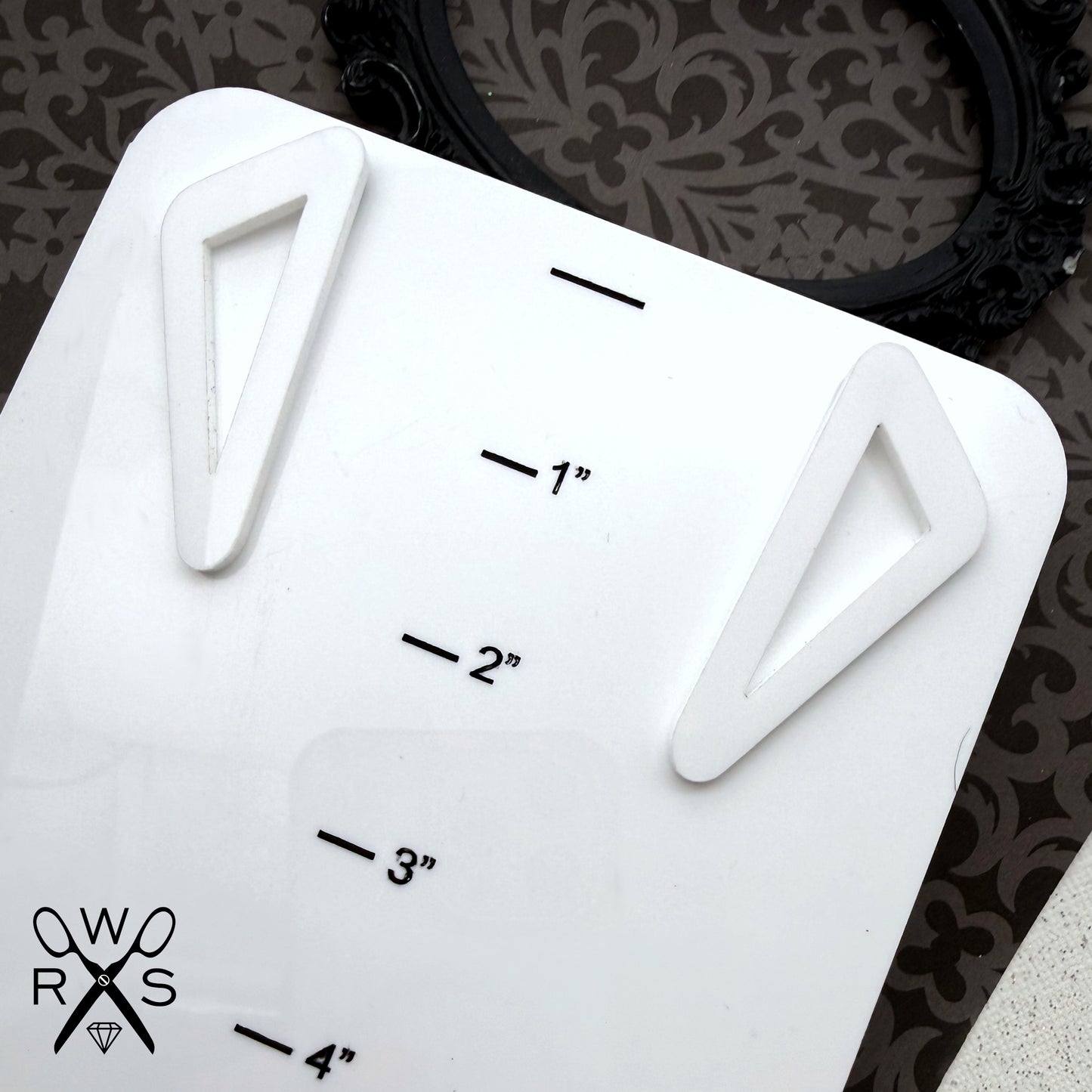 On Point Statement Studs in Bright White
