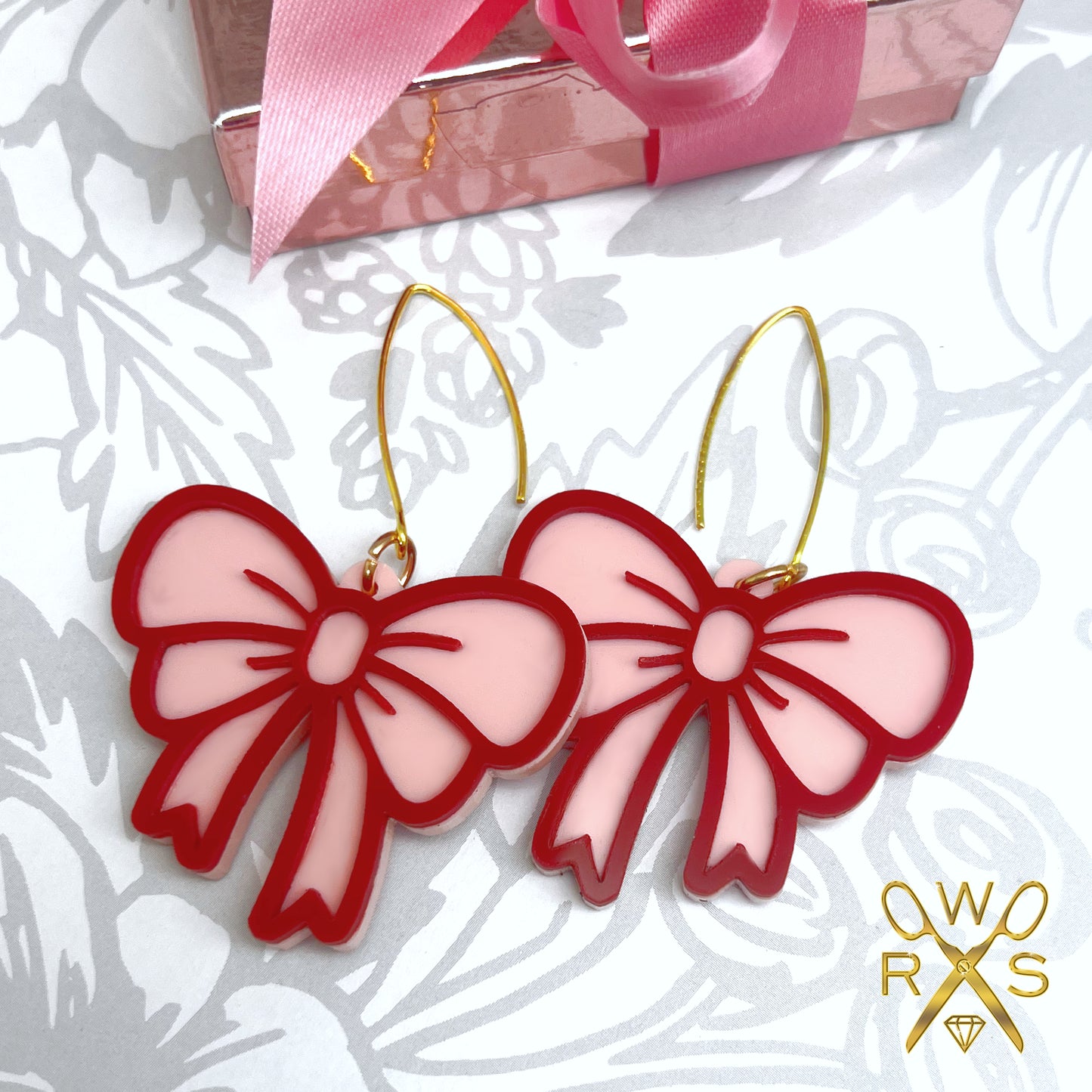 Party Bow Dangles in Red and Pink