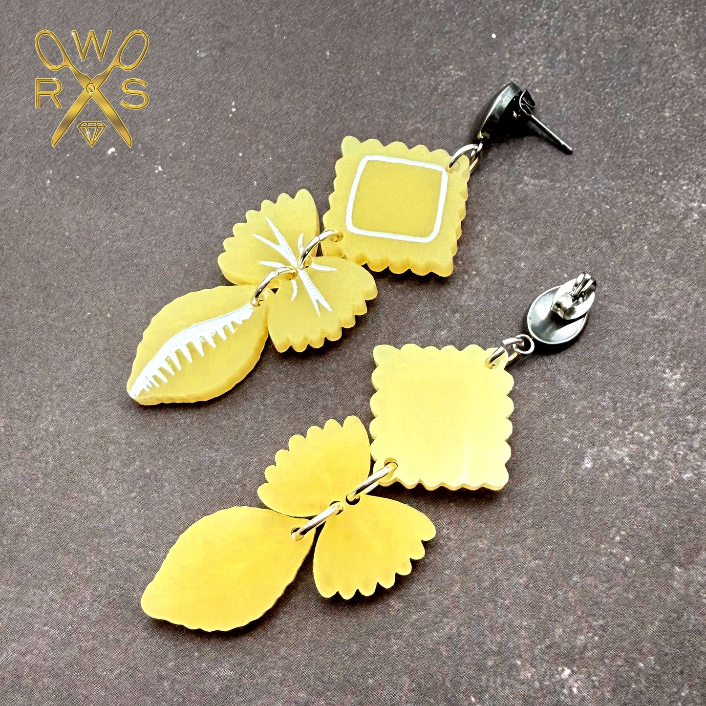 Pasta La Vista Dangles