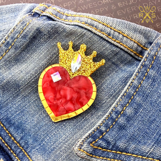 Queen of Hearts Pin in Red and Gold