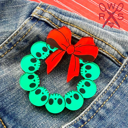 Skull Wreath Pin in Laser Cut Acrylic