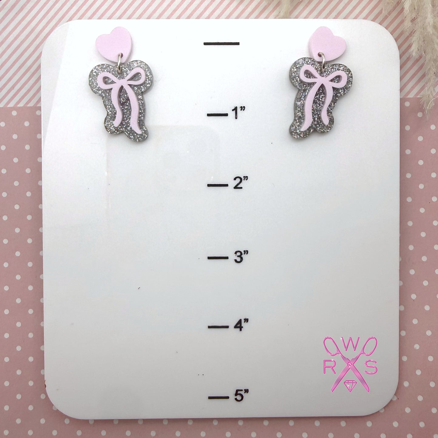 Sweet Baby Bow Dangles in Soft Lavender