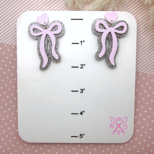 Sweetheart Bow Dangles in Soft Lavender