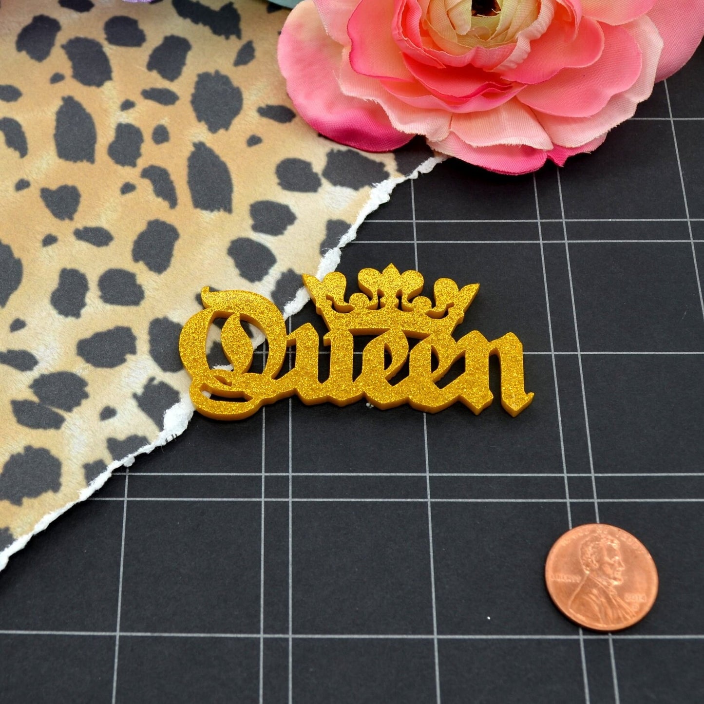 GOLD GLITTER QUEEN Cabochon Flat Back Word in Laser Cut Acrylic