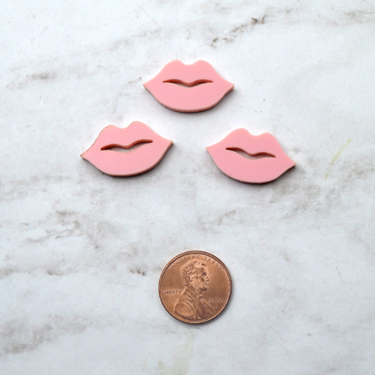 PALE PINK  LIPS - 3 Pieces - In Laser Cut Acrylic